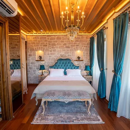 Cunda Baradıel Otel Ayvalı