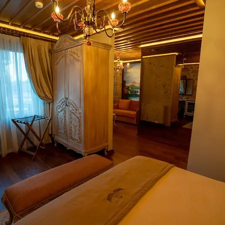 Cunda Baradiel Hotel Ayvalı
