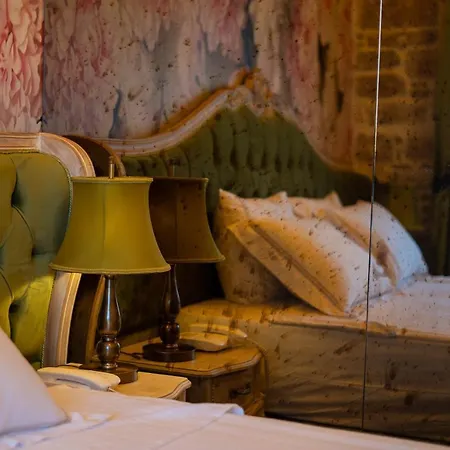 Otel Cunda Baradıel