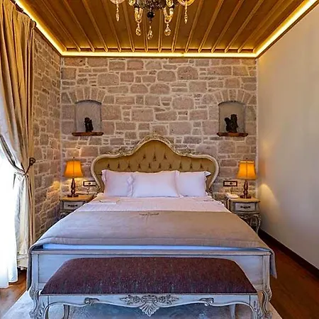 Cunda Baradiel Ayvalı