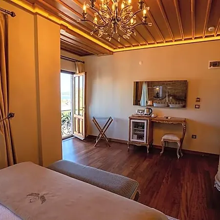 Hotel Cunda Baradiel *