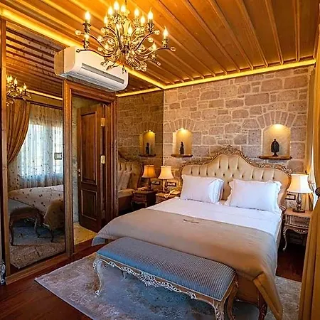Hotel Cunda Baradiel *