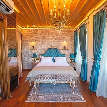 Hotel Cunda Baradiel *