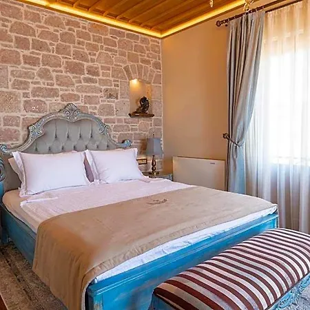 Cunda Baradiel Ayvalı
