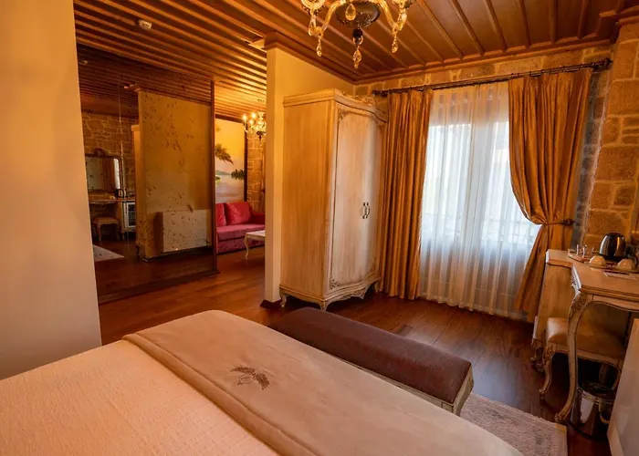 Cunda Baradiel Ayvalı