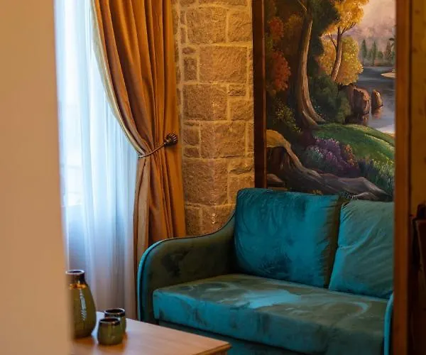 Cunda Baradiel Ayvalı