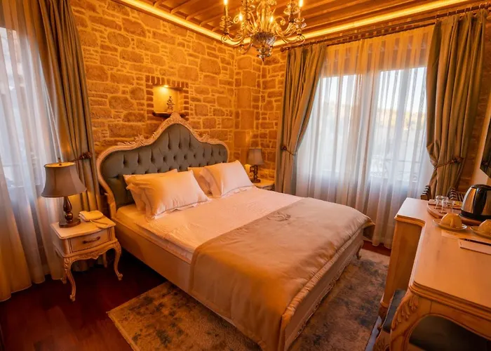 Hotel Cunda Baradiel