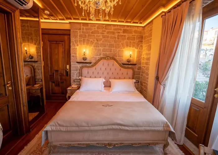 Cunda Baradiel Hotel